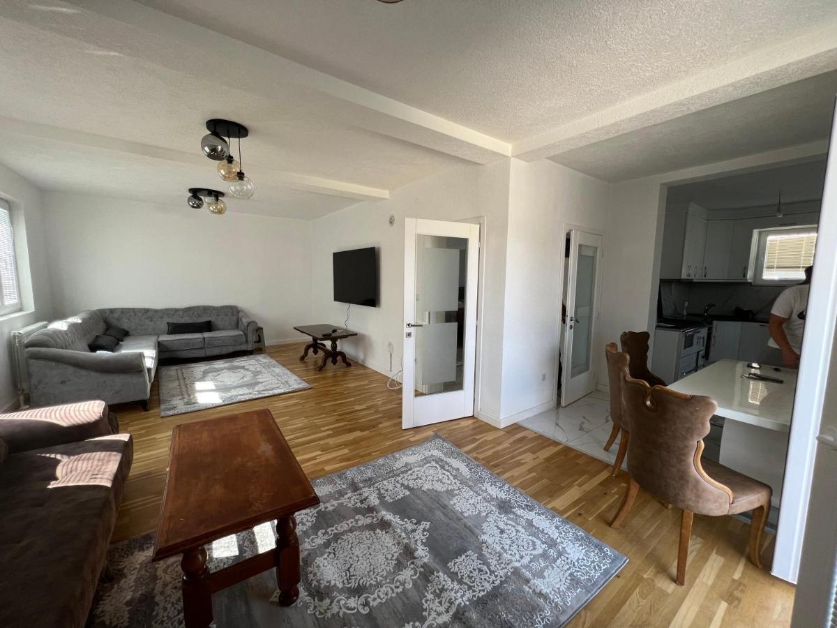 Duca Apartmani พลาฟ ภายนอก รูปภาพ