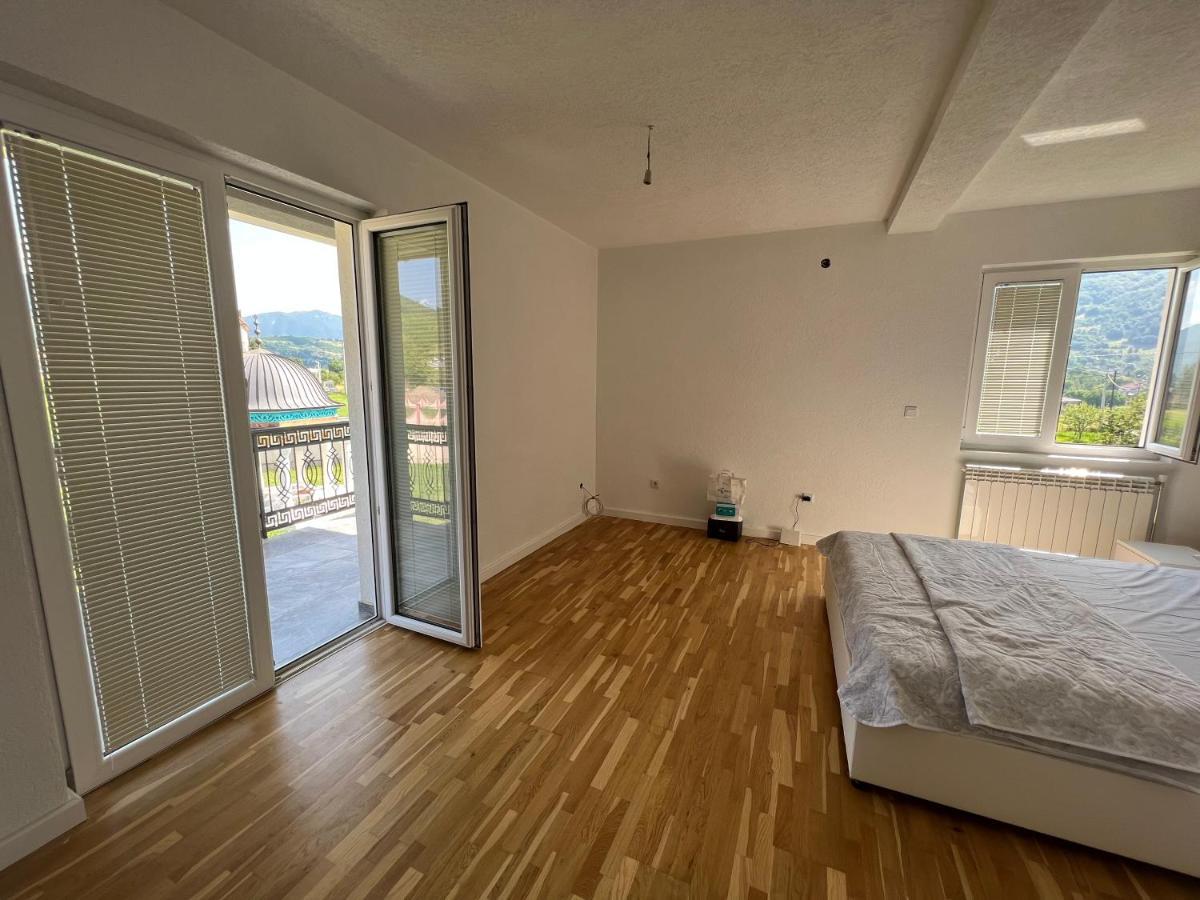 Duca Apartmani พลาฟ ภายนอก รูปภาพ