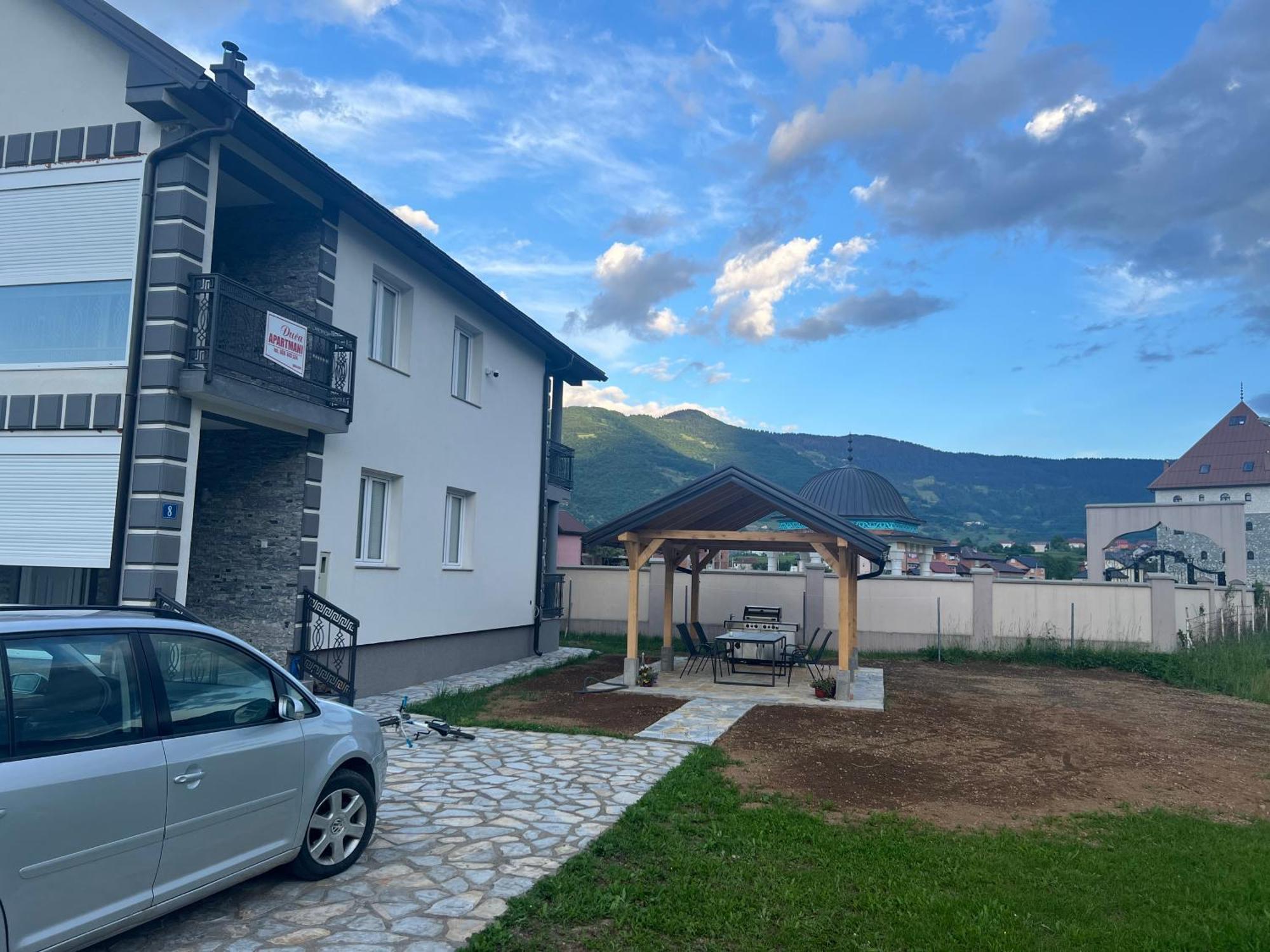 Duca Apartmani พลาฟ ภายนอก รูปภาพ